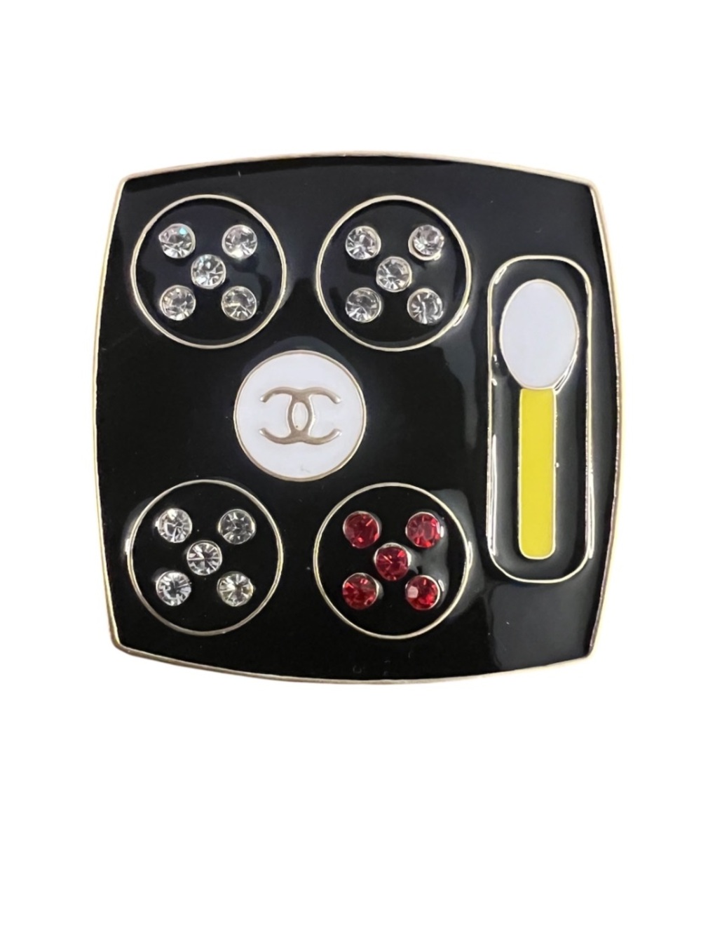 ✨Chanel Vintage Cosmetic Pallet 2005 Spring Collection Brooch Black Multi ✨